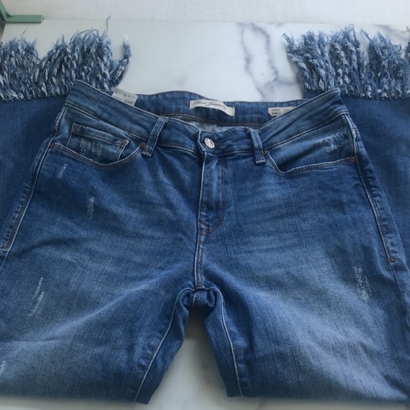 Mavi Jeans Co. Kerry Ankle Mid Rise Distressed Straight Leg Size 27 - Picture 10 of 13